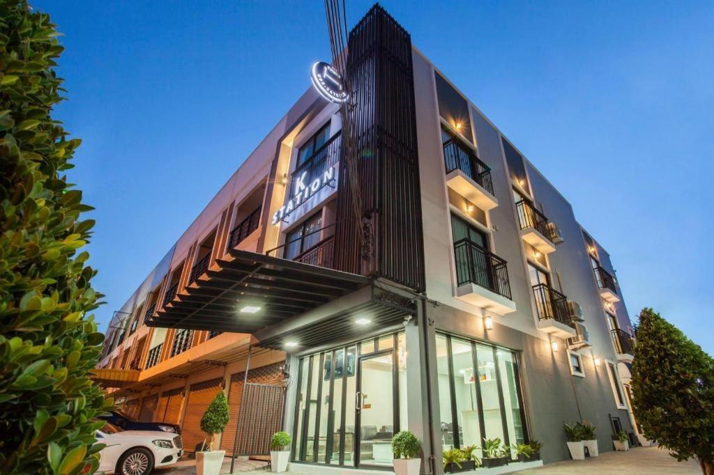 K Station Pattaya Hotel Buitenkant foto